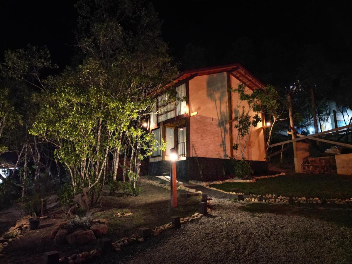 Luar Do Pico Apartment