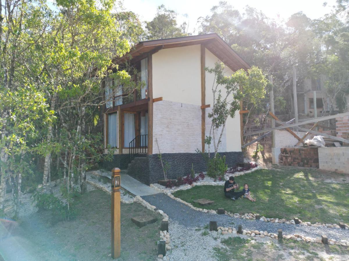 Luar Do Pico * Santo Antonio do Pinhal