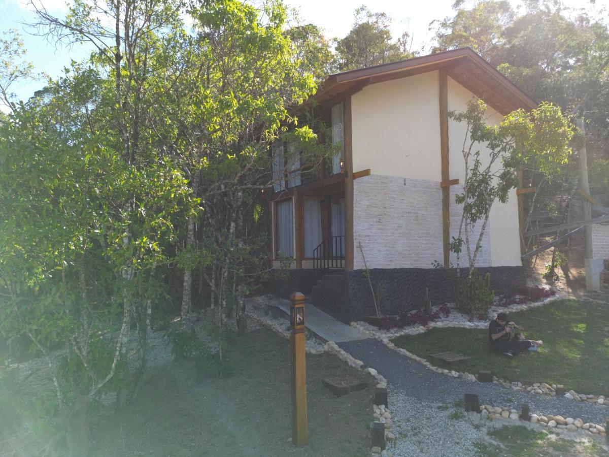 Luar Do Pico * Santo Antonio do Pinhal