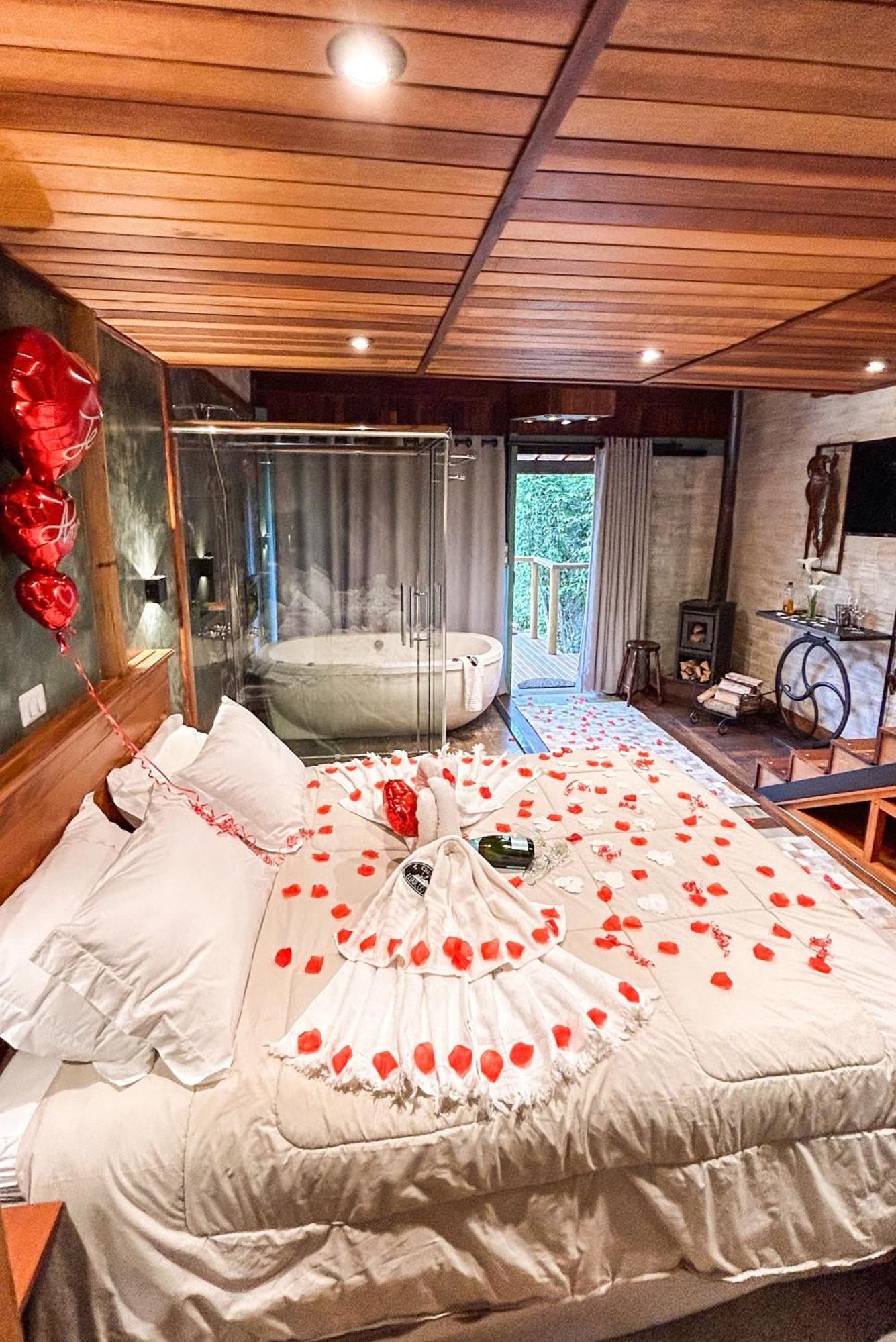 Luar Do Pico Apartment